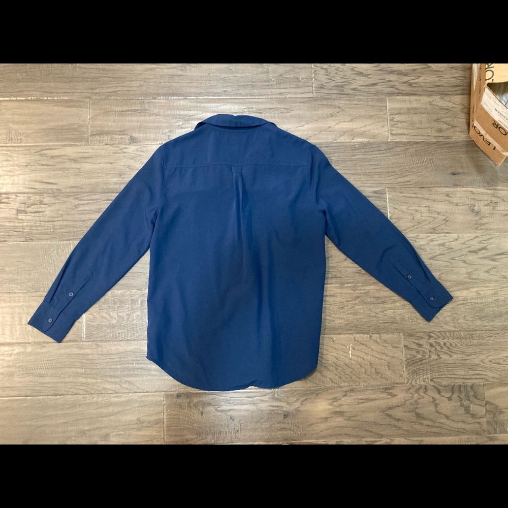 Banana Republic Long Sleeve Shirt XS. - Picture 4 of 4